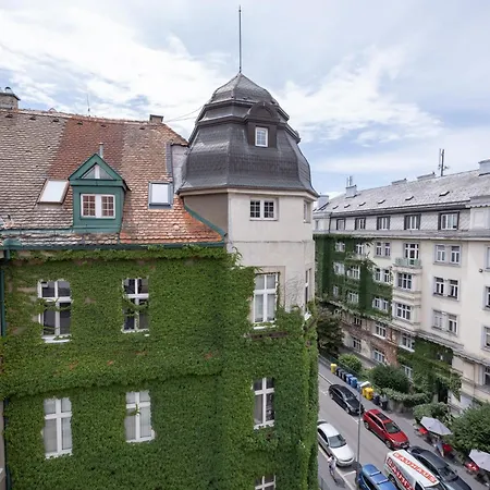 Grosska Cozy - Center Apartment *